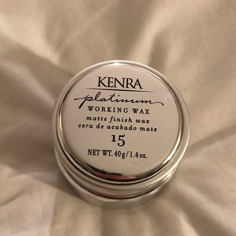 Kendra Platinum Working Wax